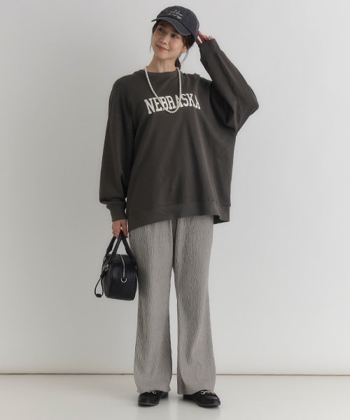 Right-on(ライトオン)の「【HONEYSUCKLE ROSE】ベロア楊柳フレアパンツ(楊柳/ベロア/フレアパンツ/シルエット/リラックス感)(その他パンツ・レディース・ブラック/カーキブラウン/ライトグレー・S/M/L)」の17枚目の写真