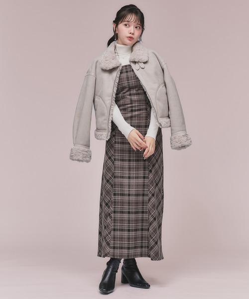 fupel(フぺル)の「2way fur mouton coat / 2way ファームートンコート(ムートンコート・レディース・アイボリー/グレイッシュベージュ・FREE)」の10枚目の写真