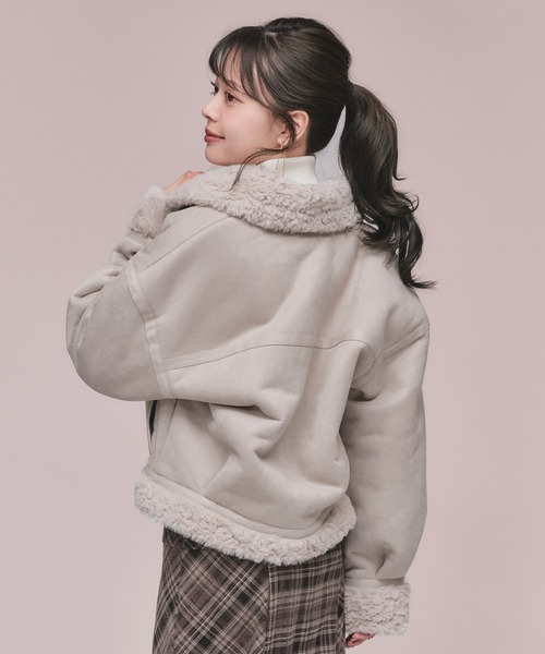 fupel(フぺル)の「2way fur mouton coat / 2way ファームートンコート(ムートンコート・レディース・アイボリー/グレイッシュベージュ・FREE)」の8枚目の写真