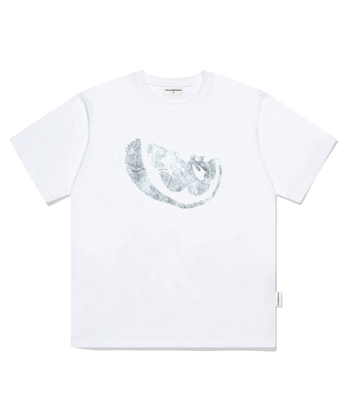 ESCAPEFROM(エスケープフロム)の「ブルー ESCF FRUIT STAMP プリント オーバーサイズ 半袖Tシャツ ホワイト(Tシャツ/カットソー・レディース・その他・SMALL/MEDIUM/LARGE)」の2枚目の写真