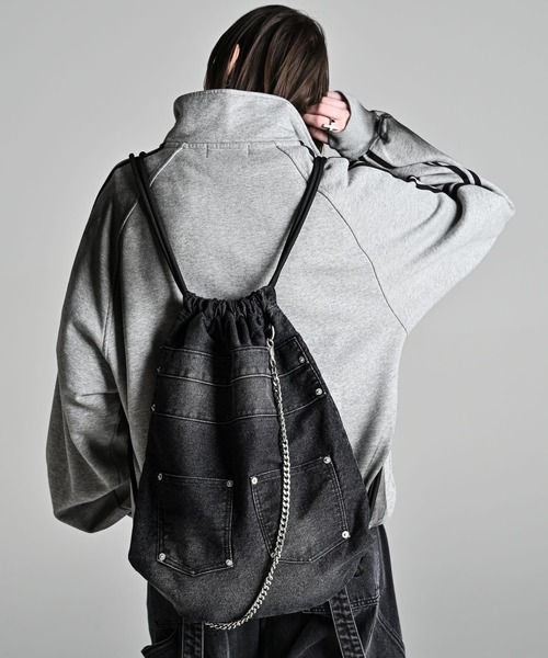 ADRER（アドラー）の「Chain Denim Knapsack / チェーンデニムナップサック（バックパック/リュック・メンズ・ブラック・FREE）」の10枚目の写真
