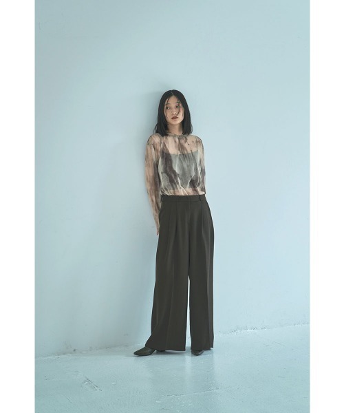 marjour（マージュール）の「NUANCE PATTERN SHEER MESH TEE（Tシャツ/カットソー・レディース・ブルー/ベージュ・M）」の9枚目の写真