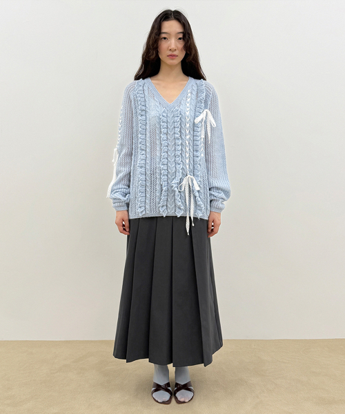 SINOON(シヌーン)の「Sinoon Pleated Maxi Skirt (Grey)(スカート・レディース・グレー・SMALL/MEDIUM)」の1枚目の写真