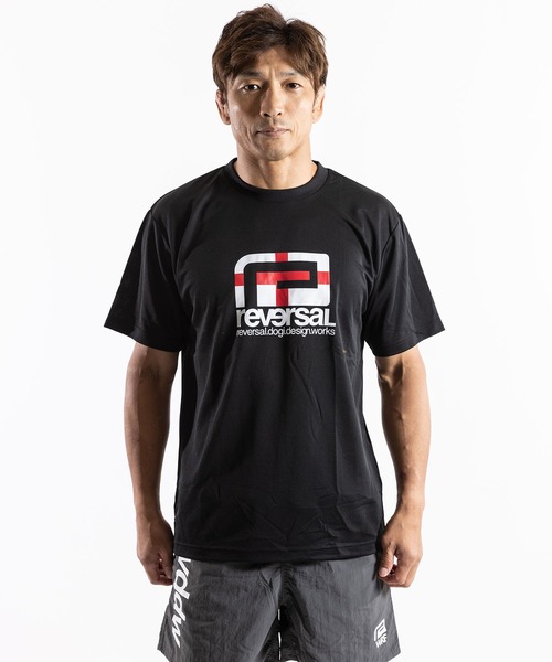 reversal.dogi.design.works(リバーサル・ドーギ・デザイン・ワークス)の「<reversal/リバーサル>Warfield BIG MARK ENGLAND DRY TEE(Tシャツ/カットソー・メンズ・ブラック・MEDIUM/LARGE/XX-LARGE)」の2枚目の写真