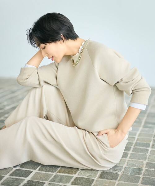 自由区(ジユウク)の「スムージーラグランスリーブ ニット(ニット/セーター・レディース・スカイブルー系/ベージュ系/ローズ系/ブラック系・38)」の1枚目の写真