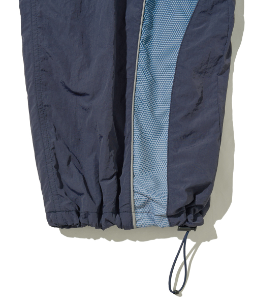 PHYPS MOTORCYCLE（フィップスモーターサイクル）の「Speed Track Solid nylon Pants Navy（スウェットパンツ・レディース・その他・SMALL/MEDIUM/LARGE/X-LARGE）」の5枚目の写真