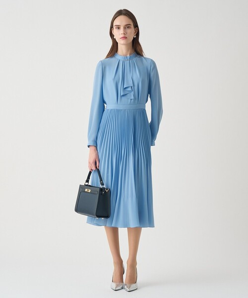 ANAYI（アナイ）の「【Eternal Line 2026】シアードビープリーツボウ ワンピース（ワンピース・レディース・ブルー/アイボリー/ネイビー/ピンク・36/38/34）」の16枚目の写真