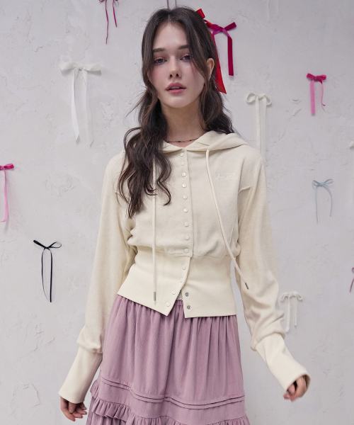 Vivacious(ビバシャス)の「Serena Snap Hoody Zip-up_4Colors(パーカー・レディース・グレー/ブラック/ピンク/アイボリー・SMALL/MEDIUM)」の6枚目の写真