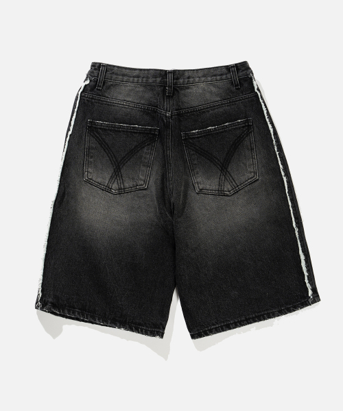 VASTIC(バスティック)の「サイドカットオフデニムハーフパンツ_ブラック(その他パンツ・メンズ・その他・LARGE/MEDIUM/X-LARGE)」の3枚目の写真