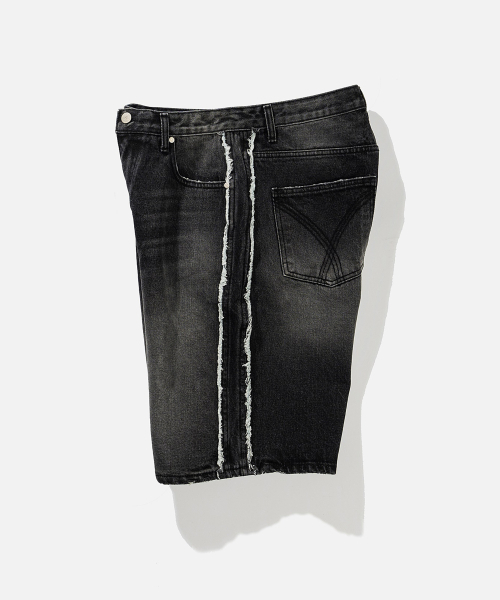 VASTIC(バスティック)の「サイドカットオフデニムハーフパンツ_ブラック(その他パンツ・メンズ・その他・LARGE/MEDIUM/X-LARGE)」の4枚目の写真
