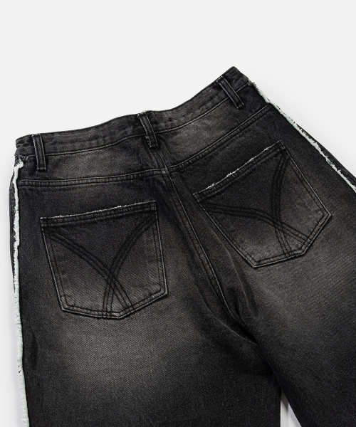 VASTIC(バスティック)の「サイドカットオフデニムハーフパンツ_ブラック(その他パンツ・メンズ・その他・LARGE/MEDIUM/X-LARGE)」の7枚目の写真