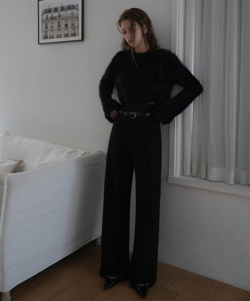 DEHEVE（デヘヴェ）の「Hairy Flare Sleeve Knit [Black]（ニット/セーター・レディース・ブラック・FREE）」の4枚目の写真