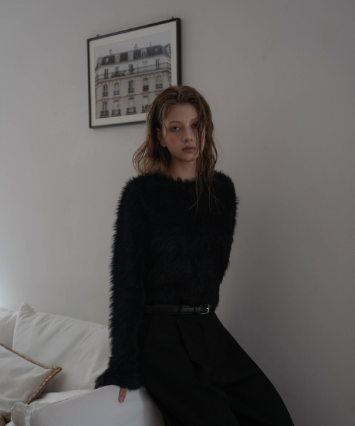 DEHEVE（デヘヴェ）の「Hairy Flare Sleeve Knit [Black]（ニット/セーター・レディース・ブラック・FREE）」の5枚目の写真