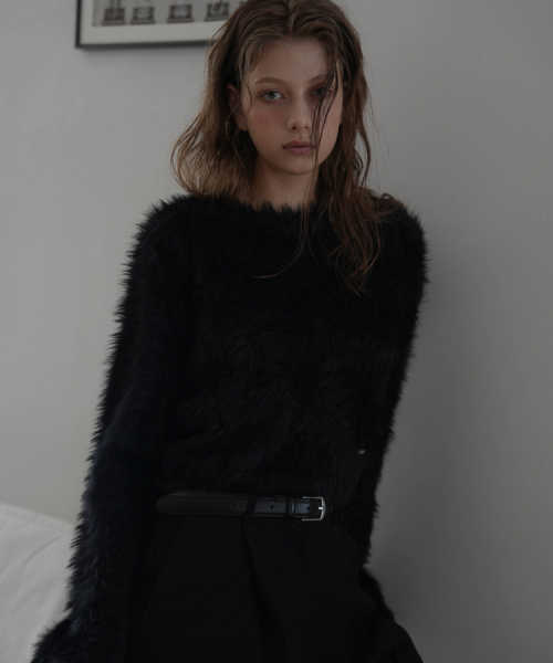 DEHEVE（デヘヴェ）の「Hairy Flare Sleeve Knit [Black]（ニット/セーター・レディース・ブラック・FREE）」の6枚目の写真