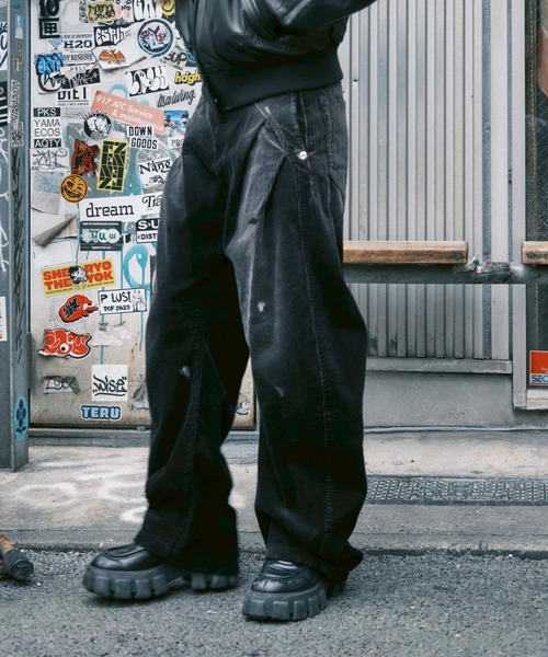 CONZ(コンズ)の「CORDUROY BLAST PAINT CURVED LEG PANTS(その他パンツ・レディース・ブラック/ライトベージュ・1/2/3)」の5枚目の写真
