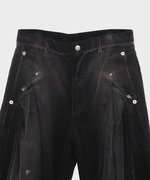 CONZ(コンズ)の「CORDUROY BLAST PAINT CURVED LEG PANTS(その他パンツ・レディース・ブラック/ライトベージュ・1/2/3)」の15枚目の写真