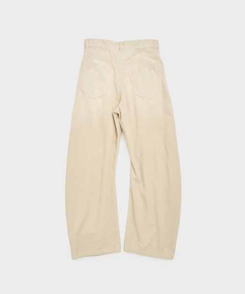CONZ(コンズ)の「CORDUROY BLAST PAINT CURVED LEG PANTS(その他パンツ・レディース・ブラック/ライトベージュ・1/2/3)」の18枚目の写真