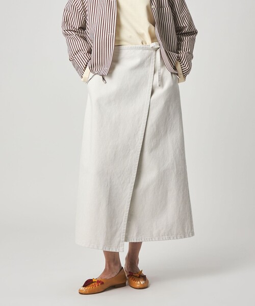 Steven Alan（スティーブンアラン）の「＜Steven Alan＞コットン ラップ デニムスカート（デニムスカート・レディース・オフホワイト/ブラック・M/S）」の2枚目の写真