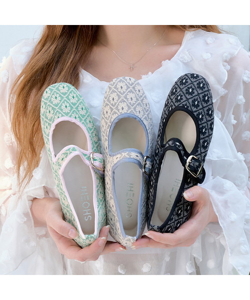 SHOEHI(シューハイ)の「セリーヌ メリージェーン フラット(3カラー)(バレエシューズ・レディース・ブラック/ベージュ/グリーン・22.5cm/23cm/23.5cm/24cm/24.5cm/25cm)」の3枚目の写真