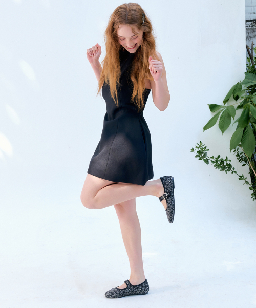 SHOEHI(シューハイ)の「セリーヌ メリージェーン フラット(3カラー)(バレエシューズ・レディース・ブラック/ベージュ/グリーン・22.5cm/23cm/23.5cm/24cm/24.5cm/25cm)」の7枚目の写真