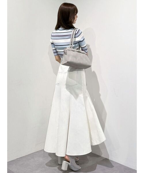 MERCURYDUO（マーキュリーデュオ）の「デニムイレギュラーヘムフレアスカート（スカート・レディース・ライトブルー/オフホワイト・MEDIUM/SMALL）」の12枚目の写真