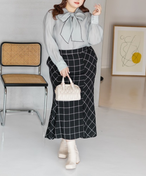 CLETTE(クレット)の「CLETTEオリジナル配色リボンタイシアーブラウス(シャツ/ブラウス・レディース・ブルー/ブラック/ホワイト・4L/3L/LL)」の13枚目の写真