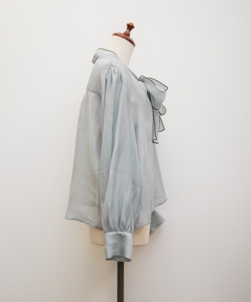 CLETTE(クレット)の「CLETTEオリジナル配色リボンタイシアーブラウス(シャツ/ブラウス・レディース・ブルー/ブラック/ホワイト・4L/3L/LL)」の18枚目の写真