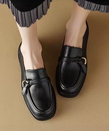 Dewlily（デューリリー）の「【お気に入り4000人突破】毎日のきれいめコーデにそっと馴染む◎クラシックベルトソフトローファー（ローファー）」