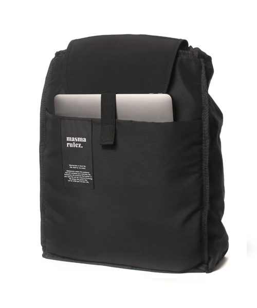 MASMARULEZ（マスマルールズ）の「[INT] String flap backpack _ Black（バックパック/リュック・レディース・ブラック・FREE）」の4枚目の写真