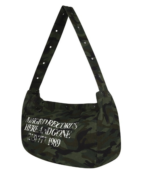 MAHAGRID（マハグリッド）の「『mahagrid/マハグリッド』 Camo Mail Bag/カモメールバッグ（ショルダーバッグ・レディース・ブラック/カーキ・FREE）」の10枚目の写真