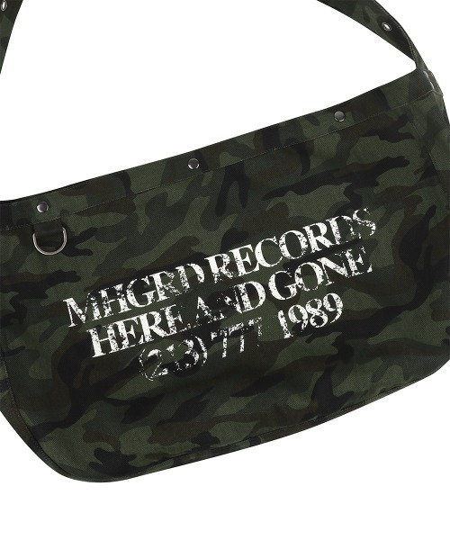 MAHAGRID（マハグリッド）の「『mahagrid/マハグリッド』 Camo Mail Bag/カモメールバッグ（ショルダーバッグ・レディース・ブラック/カーキ・FREE）」の13枚目の写真