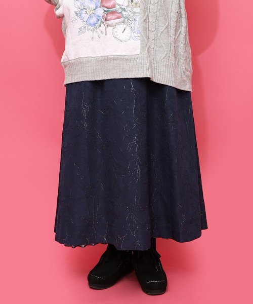 iS ScoLar（イズスカラー）の「553295：雅結×iS ScoLarコラボ 花蝶リバーシブルスカート（スカート・レディース・ブラック/ネイビー・L/M）」の9枚目の写真