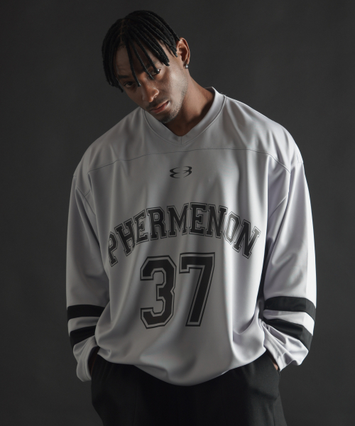 PHERMENON(フェルメノン)の「オーバーサイズラグビージャージロングスリーブ - ライトグレー(Tシャツ/カットソー・メンズ・ライトグレー・1/2/3)」の2枚目の写真