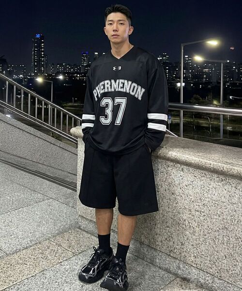 PHERMENON(フェルメノン)の「オーバーサイズラグビージャージロングスリーブ - ライトグレー(Tシャツ/カットソー・メンズ・ライトグレー・1/2/3)」の11枚目の写真