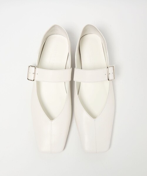 ODETTE E ODILE（オデットエオディール）の「センターシームメリージェーン フラット20↑（パンプス・レディース・オフホワイト/ブラック/モカ・22cm/22.5cm/23cm/23.5cm/24cm/24.5cm/25cm）」の6枚目の写真