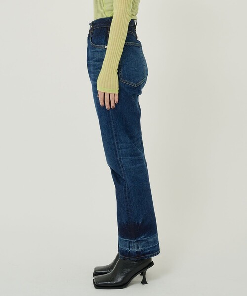 beautiful people(ビューティフルピープル)の「【beautiful people/ビューティフルピープル】selvedge denim bleach straightpants/セルビッジデニムブリーチストレートパンツ(デニムパンツ・レディース・ダークインディゴブルー・36/34)」の5枚目の写真