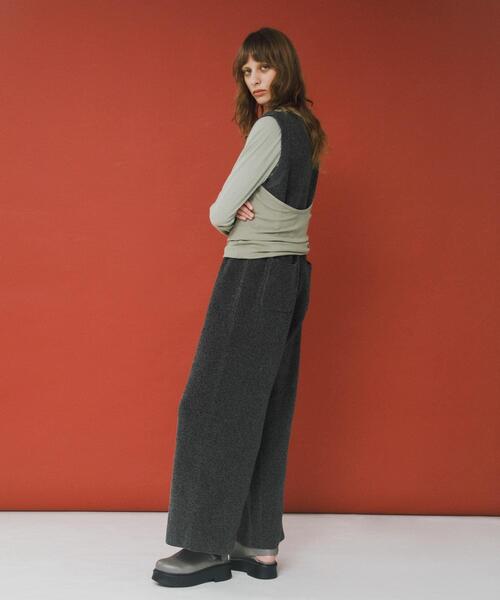 LAATO（ラート）の「layered long set tee（Tシャツ/カットソー・レディース・ライトカーキ/ブラック/ライトブルー・FREE）」の11枚目の写真