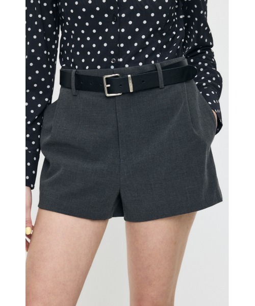 MOUSSY(マウジー)の「【26年SS新作】【セットアップ対応】TUCK ショーツ(その他パンツ・レディース・ネイビー/ライトベージュ/チャコールグレー・2/1)」の9枚目の写真