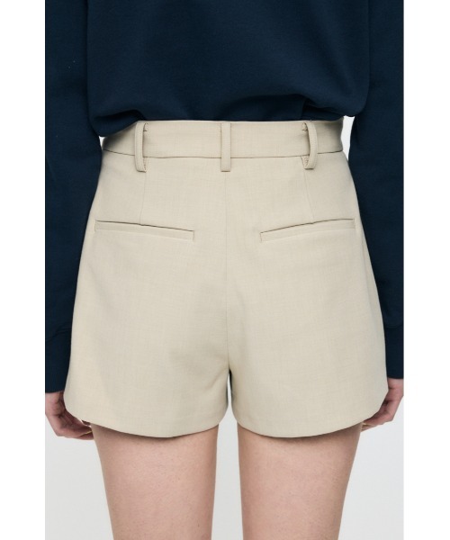 MOUSSY(マウジー)の「【26年SS新作】【セットアップ対応】TUCK ショーツ(その他パンツ・レディース・ネイビー/ライトベージュ/チャコールグレー・2/1)」の18枚目の写真