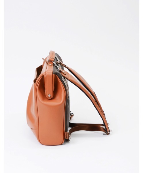 master-piece（マスターピース）の「master-piece / Tact leather ver. 2WAY バックパック / 04024-l（バックパック/リュック・メンズ・ブラック・FREE）」の8枚目の写真