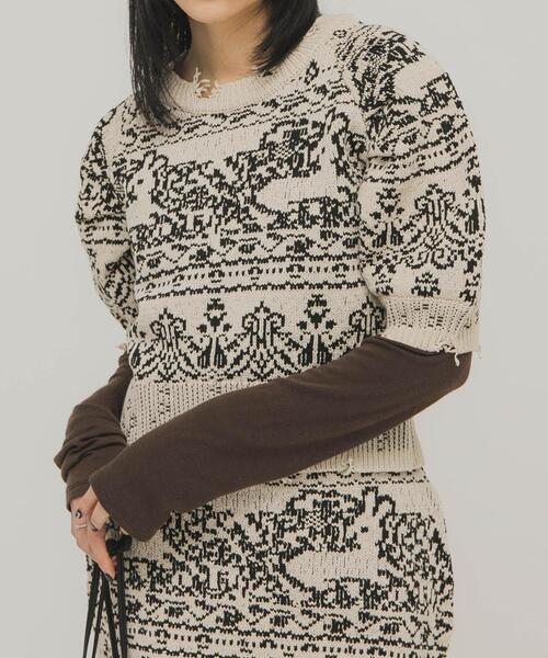 KBF（ケイビーエフ）の「ジャガードハーフスリーブニット（ニット/セーター・レディース・ベージュ/ネイビー・ONE）」の3枚目の写真