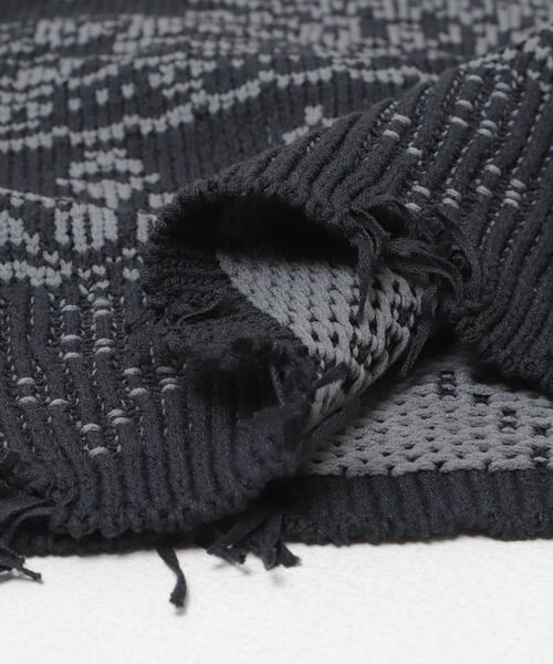 KBF(ケイビーエフ)の「ジャガードハーフスリーブニット(ニット/セーター・レディース・ネイビー/ベージュ・ONE)」の9枚目の写真