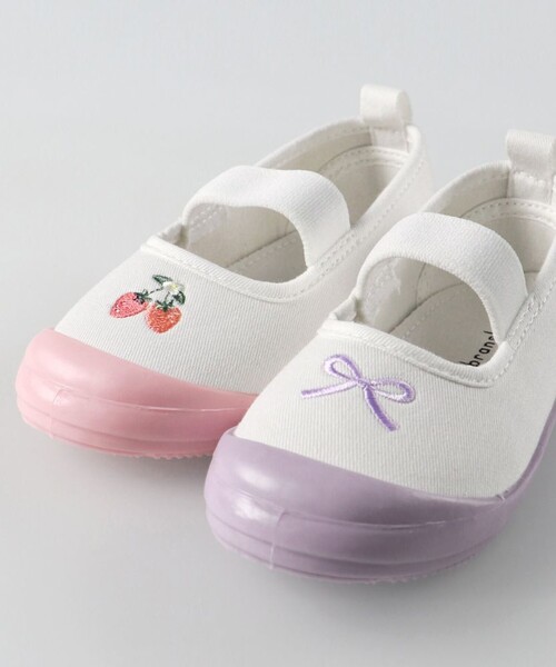 BRANSHES（ブランシェス）の「ワンポイント刺しゅう上履き（スリッポン・キッズ・ピンク/ブルー/ラベンダー/ブラック・16.0cm/15.0cm/19.0cm/18.0cm/17.0cm）」の15枚目の写真