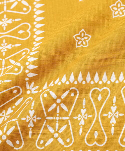 schott(ショット)の「Schott/ショット/BANDANA REBEL STAR/バンダナ レベルスター(バンダナ/スカーフ・メンズ・マスタード/ブラック・F)」の6枚目の写真