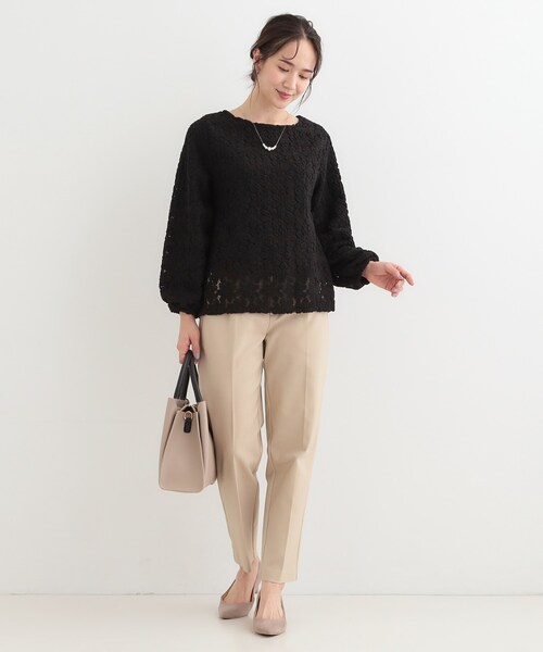 SHOO・LA・RUE(シューラルー)の「お花起毛レーストップス(シャツ/ブラウス・レディース・ブラック/ホワイト・02/03)」の15枚目の写真