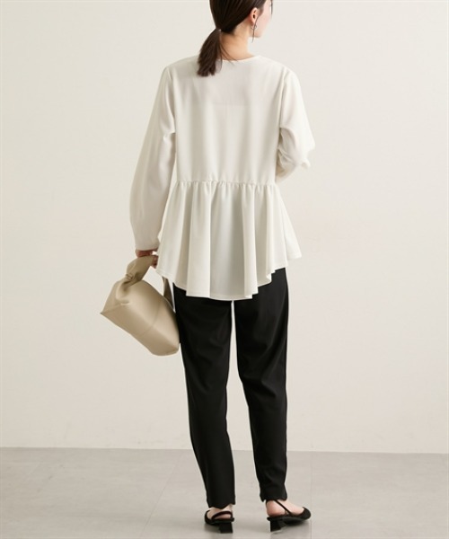 nissen（ニッセン）の「パール調ビジューペプラムカットソートップス【セットアップ対応】（Tシャツ/カットソー・レディース・チャコール/ブラック/オフホワイト・L/M）」の8枚目の写真