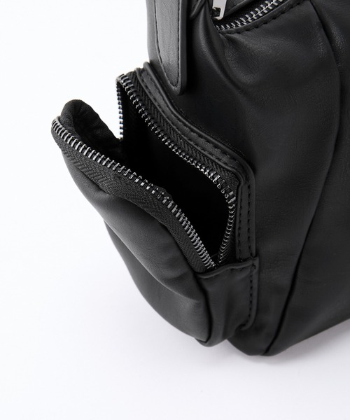 VELNUS（ベルナス）の「【VELNUS】Vintage design multi-way pocket shoulder bag/ヴィンテージデザインマルチwayポケットショルダーバッグ（ショルダーバッグ・メンズ・ブラック/ブラウン・FREE）」の15枚目の写真