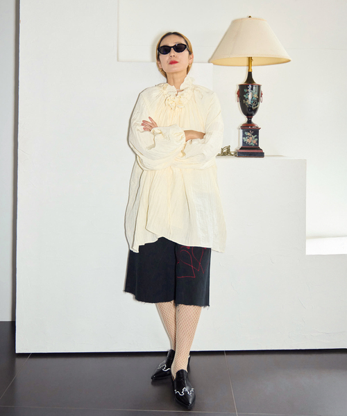 CITYSHOP(シティーショップ)の「SHAKA SHAKA BLOUSE:ブラウス(シャツ/ブラウス・レディース・ブラック/アイボリー・FREE)」の8枚目の写真