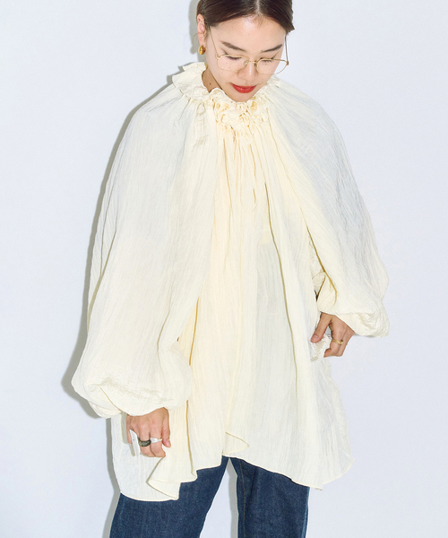 CITYSHOP(シティーショップ)の「SHAKA SHAKA BLOUSE:ブラウス(シャツ/ブラウス・レディース・ブラック/アイボリー・FREE)」の12枚目の写真