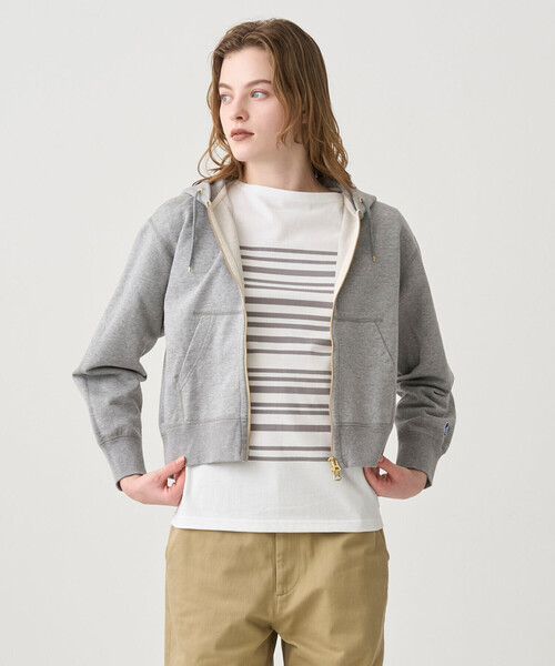 ORCIVAL（オーシバル）の「ORCIVAL | 裏毛 コットン フレンチテリージップフーディー WOMEN（パーカー・レディース・アイボリー/グレー・1/2）」の4枚目の写真